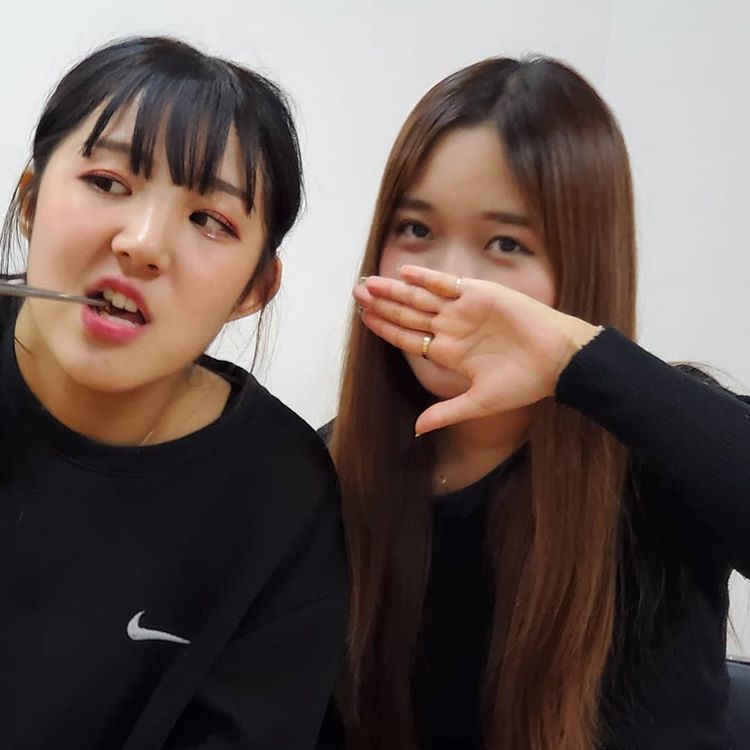 MinjungBrasil's tweet photo. [#IG] 30.12.19 - Atualização do MilkyWay

"Fofas 🥰

#밀키웨이 #MilkyWay #123 #NovaMúsica #금주 #GeumJu #민정 #MinJung #💕" https://t.co/0N4pZ3YU5O