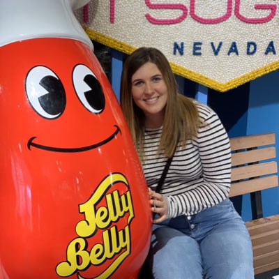 vicaroni13's tweet photo. #NewProfilePic
Me and my new boo https://t.co/FXEJIRLTBB