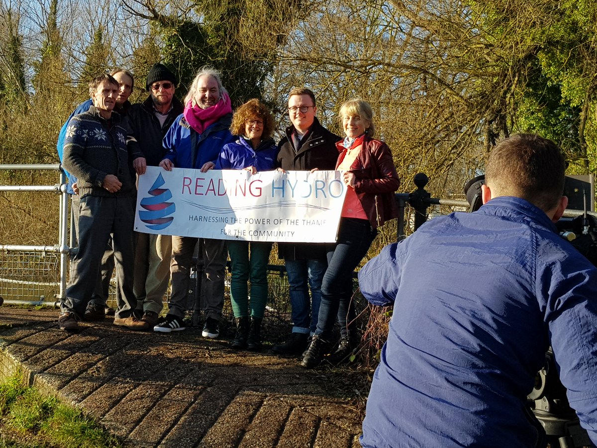 SamPennSimkins's tweet photo. It was great to be at the launch of the @RdgHydro share offer at Caversham Weir, which will also be shown on @BBCSouthToday/@bbcsoutheast 😃 #rdguk #caversham https://t.co/k3cQ7QpJCT