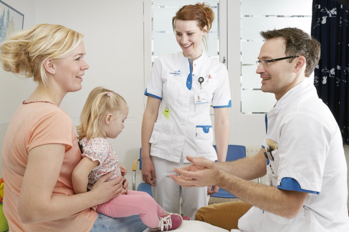 nijsmellinghe's tweet photo. Wij zijn op zoek naar een kinderarts! Kijk voor de volledige vacature op onze website: https://t.co/QooHd5oAvd https://t.co/Z961BwzU4q