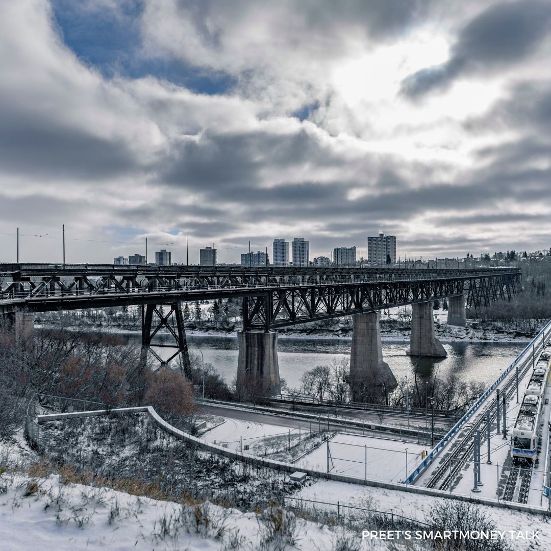 With the new year right around the corner, let's hope that this CMHC report is correct about the housing market recovery in Canada in 2020: bit.ly/2OpxAzO 
-
#YEG #YYC #Mortgage #MortgageNews #Canada #RealEstate #NewHomeTO #NewHome #Investor