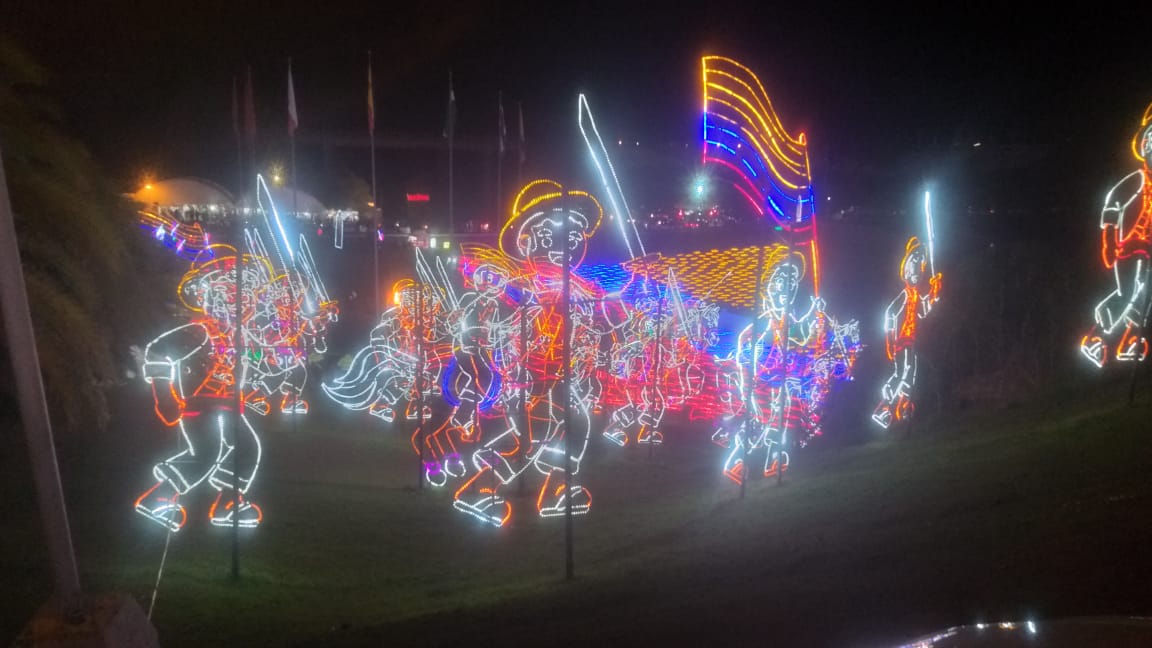 mayitoadri's tweet photo. Nuestra familia dió el sí para decir #YOVOYABOYACA,recorrido nocturno navideño por los municipios de Nobsa, Corrales, Busbanza, Floresta, Tobasia, Santa Rosa de Viterbo Duitama, Paipa y Puente de Boyacá.Sencillamente espectacular.Que buen plan recomendadísimo.Abrigadosbuena vibra https://t.co/jFVyRXkt2S