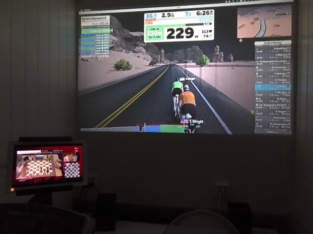 _JoUth's tweet photo. Rolig sykkeltur og lynsjakk #nrksjakk #zwift i romjula https://t.co/qQXQkXYzmQ
