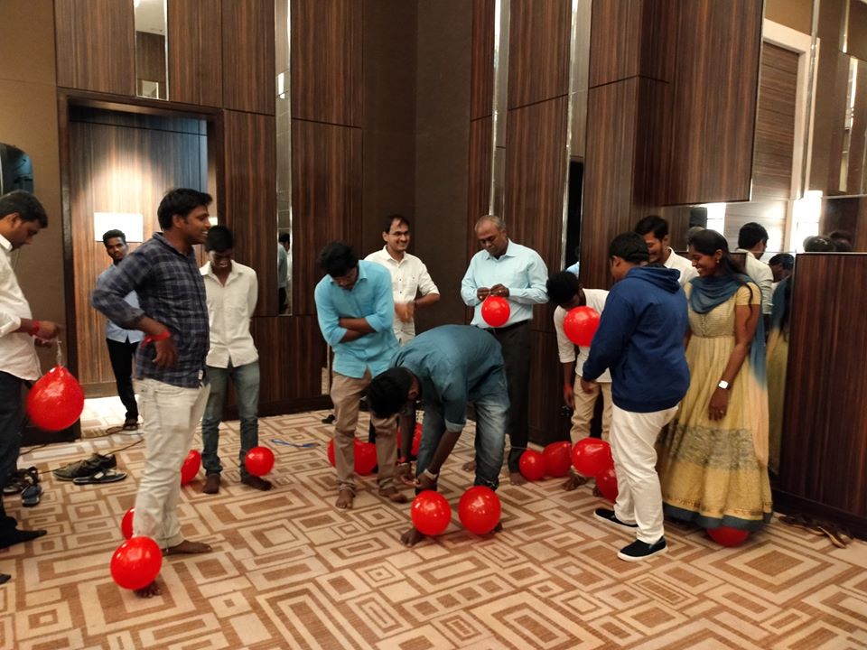 w2ssolutions's tweet photo. Hold on tight! Its time to blast some balloons.
#W2SSolutions #GameMode #BaloonBlast #Energy #AnnualCelebration #TeamW2S #Glimpse https://t.co/VrGEbon3kS