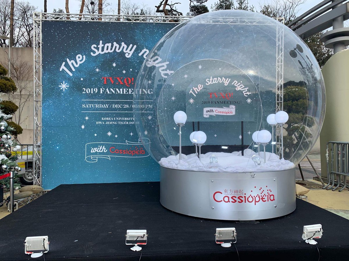 kpopconph's tweet photo. [PKCI TRAVELS]

TVXQ's The Starry Night with Cassiopeia 2019 Fan Meeting happened last December 28 at Tiger Dome, Korea University. It was the Cassies way to end the year right and celebrate 16 glorious years with their idols.

#KPOPCON #PKCI #PKCI_TRAVELS https://t.co/1QJwJ97joT