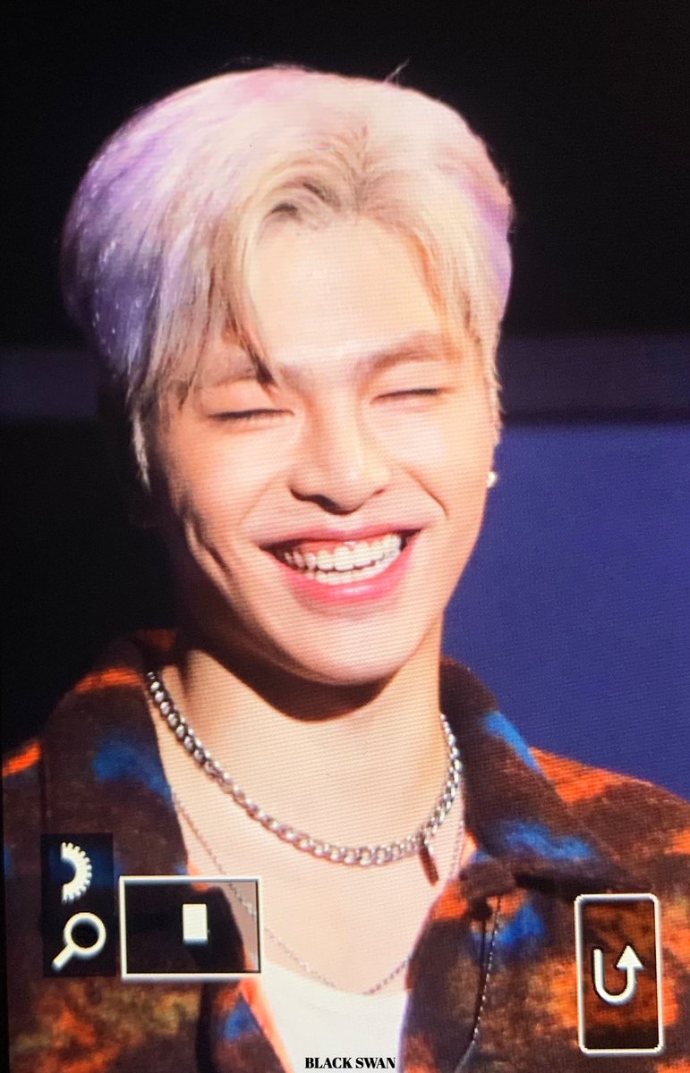 blackswan_0331's tweet photo. 191230 KOBE♡3

@tkwpcnfak 
#구준회 #준회 #JUNE #ジュネ #iKON #아이콘 https://t.co/1avD9D1z9S