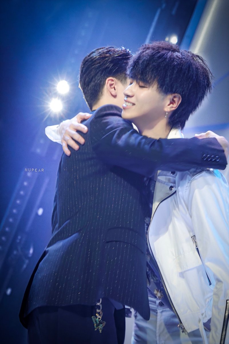 nupear_photo's tweet photo. เหมือนฉากในหนังเลยที่พอจบฉากนี้แล้วขึ้น Happy Ending 😍🥰

#คนของแปลน #PlanRathavit 
#MeanPhiravich #M34NION #2wish https://t.co/kqmQok78Pn