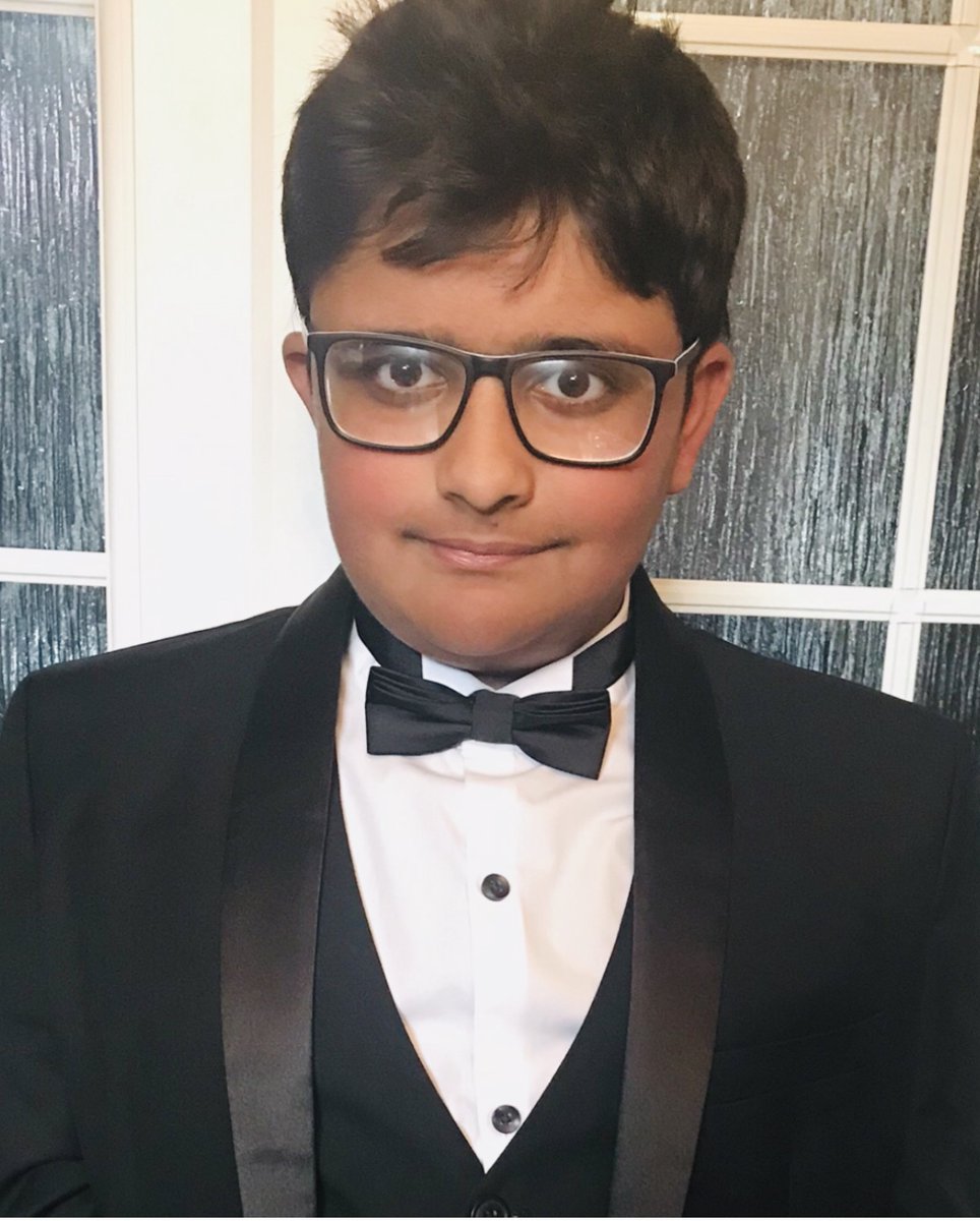 In case you missed it congratulations to Ibrahim Yousaf, 13, from Oldham, he's been awarded a British Empire Medal (BEM) for services to the community and is the youngest person on the Queen's New Years Honours list in England👏👏👏