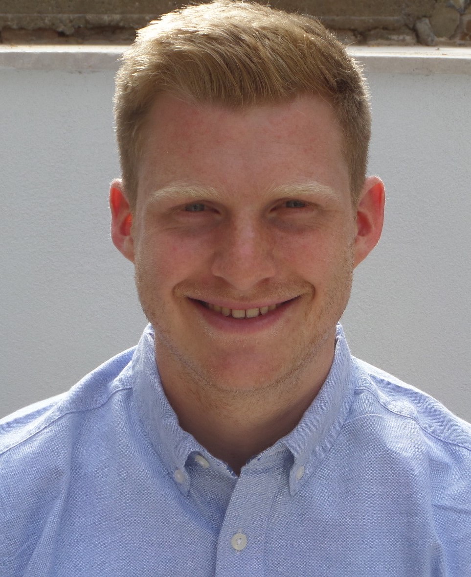 PJAOfficial's tweet photo. Jockeys - Our new nutritionist @WhitemanOliver is starting his weekly drop-in sessions @POHse2019 next Monday (6 Jan) between 10am-2pm!

Call 01638 676200 to book your appointment for free, confidential 1-2-1 nutrition and weight making support #JockeyAthlete. https://t.co/GgdvdyE2Kc