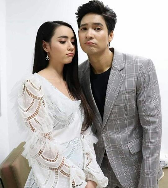 Aimom4's tweet photo. #ไมค์มุก อาการ"โรคปากเป็ด" เป็นโรคติดต่อทางปาก หากจุ๊บกันบ่อยๆจะติดมาโดยไม่รู้ตัว งุ้ย....💕 https://t.co/i2p2k9NCk5