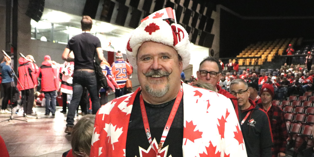 Over 800 Canadian fans have made the trek to Ostrava to watch @HC_WJC , and this isn't the first time. 

READ MORE iihf.com/en/events/2020…