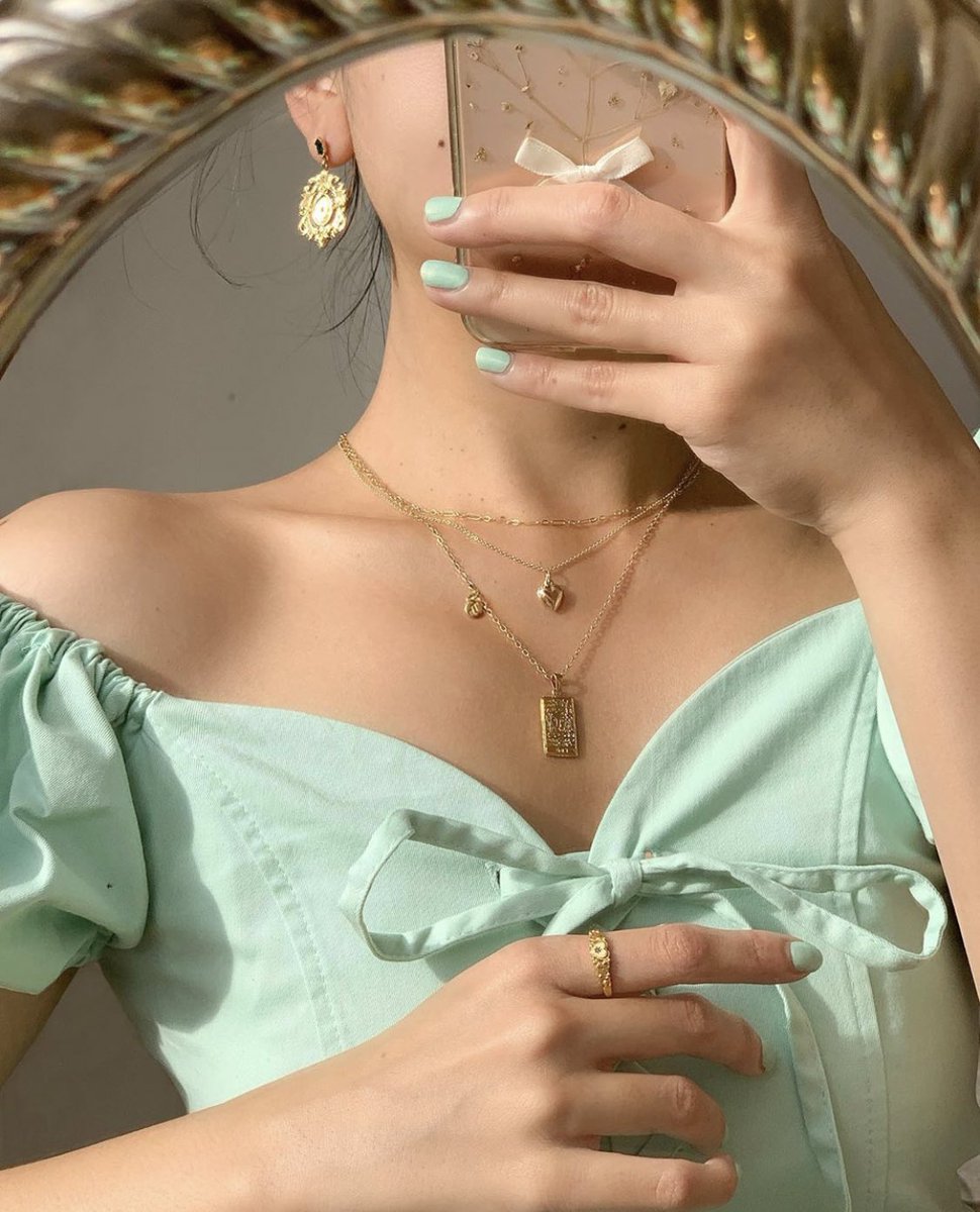 femmeduart's tweet photo. macaroon dress https://t.co/zlvZIv9F5V