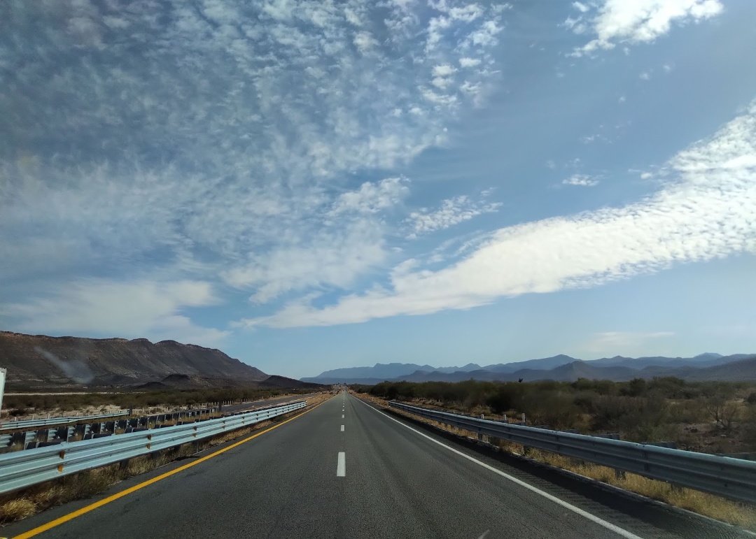 GobDeCoahuila's tweet photo. Buenos días #Coahuila 🌞
Que tengan un gran inicio de semana.
#FelizLunes
#FuerteCoahuilaEs 
#AmanecerCoahuila https://t.co/gXKPtsE2l8