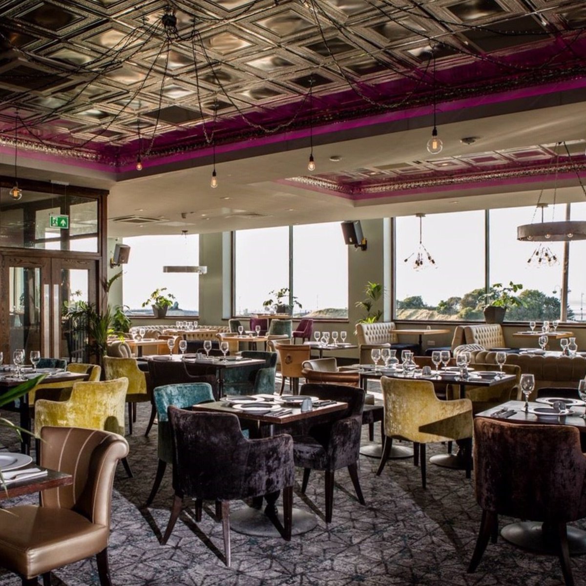 newheycarpets's tweet photo. Designed by #StudioOneDesign, we supplied over 350 square metres of Stock #Express2Go Prism #hospitality carpets for the #Italian #Soul #Bar & Kitchen #restuarant in #Morcambe. @vistamorecambe #silkwoodflooring #bowling https://t.co/3OOYN7sEFB https://t.co/RgyOFnFcnc