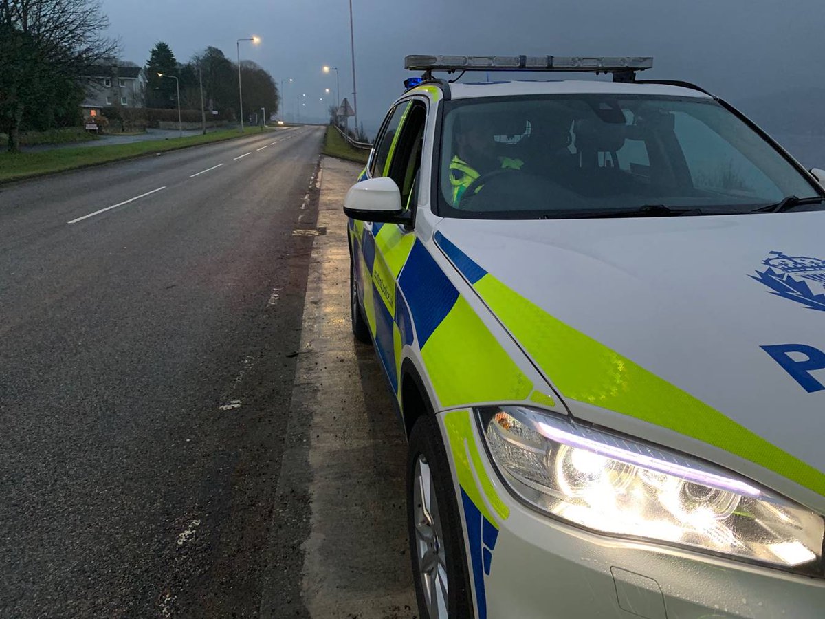 PSOSRoads's tweet photo. Road check on #A814, Shandon today for our Festive Drink Drug Driving Campaign. 30+ negative breath tests 👍👮
#LPRU https://t.co/AyQHNuhmYN