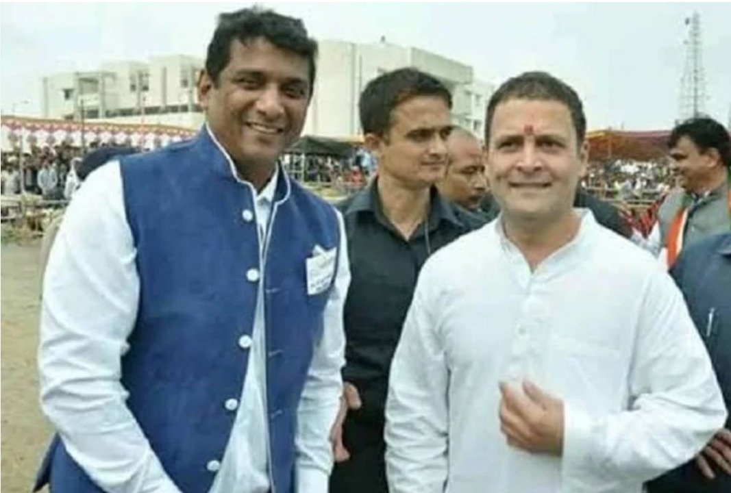 activistarvind's tweet photo. 'याकूब मेमन' की फांसी का विरोध करने वाले कांग्रेस विधायक को ठाकरे सरकार में मिला मंत्री पद। #ShivSena
#MahaVikasAghadi #MaharashtraGovtFormation https://t.co/F9fw7akvBQ