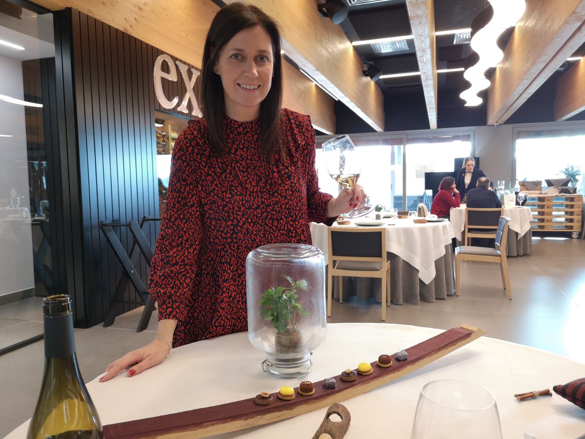 WineCastineiras's tweet photo. Lo mejor de 2019 (II) #happybirthday at @RteAmbivium @PagoCarraovejas #inlove #winegirl #woman & #wine #bestwithyou #soymujerymegustaelvino #partnersincrime https://t.co/iHwqOz7pqI