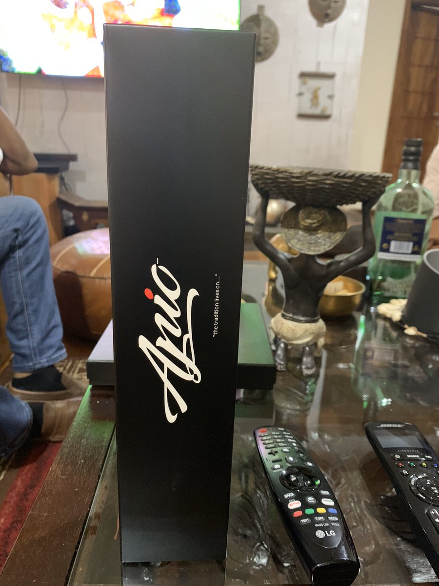 GabbyDarko's tweet image. Apio today. It is all about branding. An authentic spirit, better than Vodka, distilled from palm wine, grown organically in Ghana.  We have it all. Let’s market what we have better.