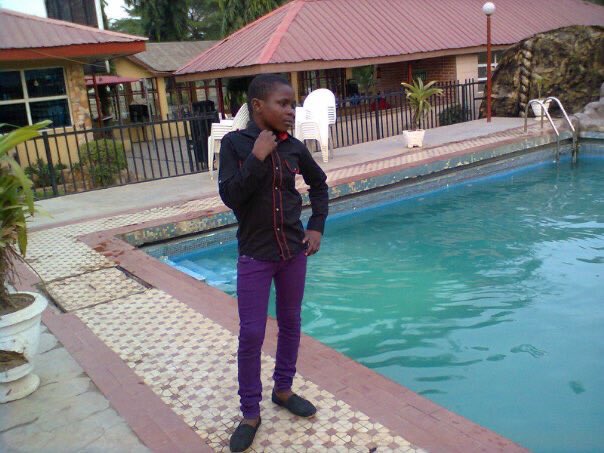rawwestjp's tweet photo. beginning of this decade I was a mobile phone dealer at 10-13 years old, going to Wuse to do business with my father’s age mate. Even helping my elders decide when negotiating, I NEVER knew all that will add in the future! https://t.co/IHHI4xGGuQ