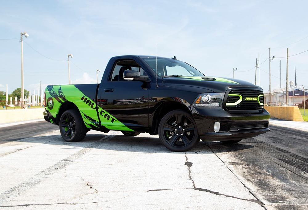 TheHEMI_com's tweet photo. Anyone remember the #Haulcat giveaway?
@RamTrucks 1500 with a #Hellcat #HEMI
#MoparMonday #MoparOrNoCar @Dodge 
https://t.co/mdywDBdmFk https://t.co/Yryx4QLrui