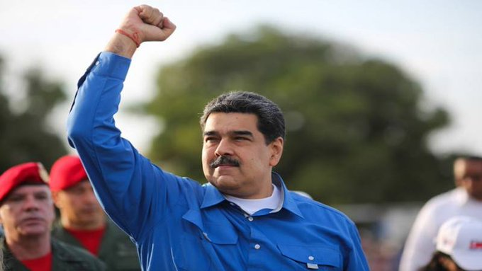 AraujoFredy's tweet photo. Mi propósito para el año 2020 es el futuro de la Patria.
Seguir luchando junto al pueblo con nuestro presidente.
@NicolasMaduro
#PatriaNuevaYPróspera #30Dc
Pueblo y Patria Venceremos....!!! https://t.co/Ub7aiaxCI4