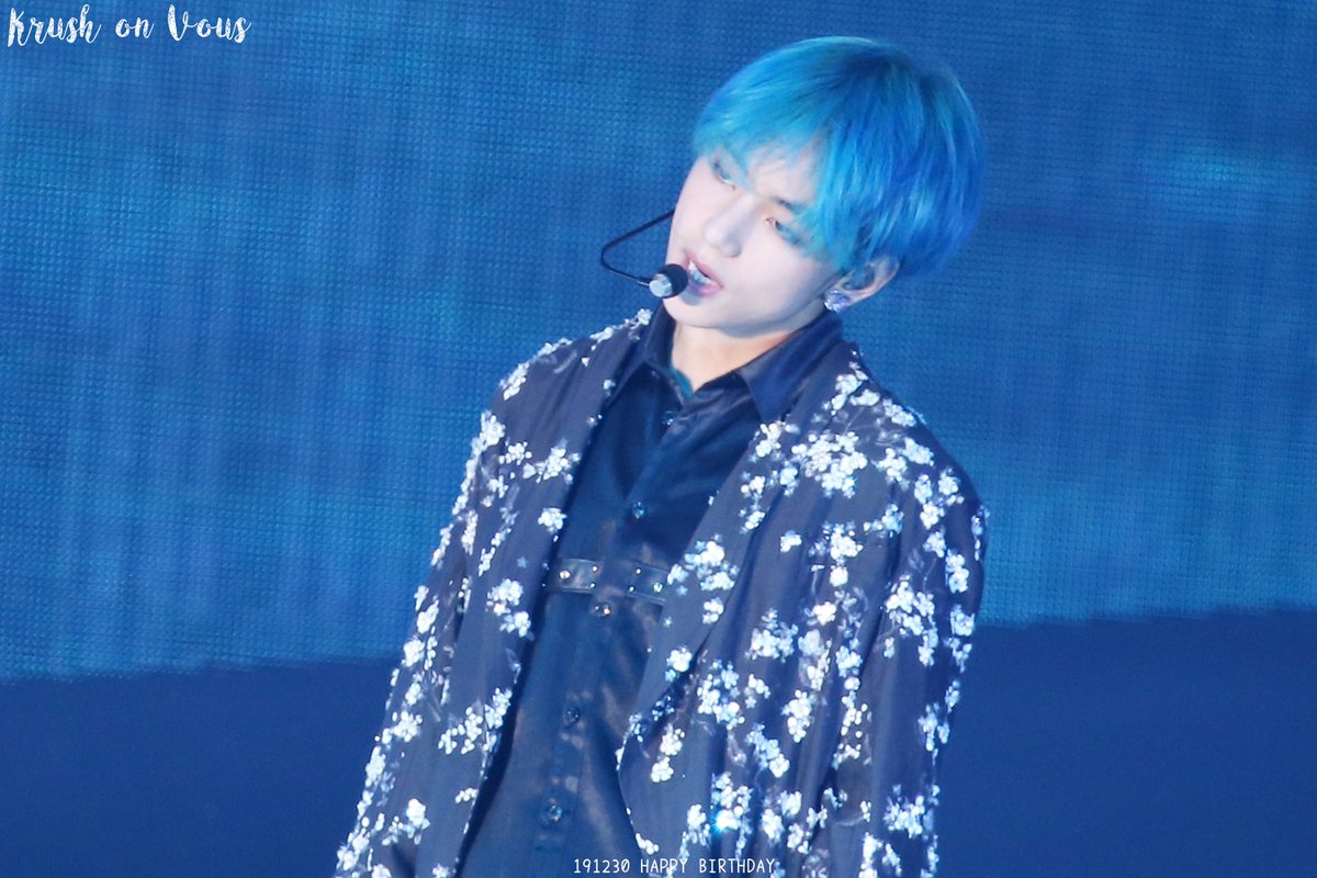 krushonvous9597's tweet photo. 보라해

#HappyTaehyungDay #HappyVDay 
#태형생일ᄎᄏ #BornToVLoved

#방탄소년단 #BTS #태형 #태태 #뷔 #V #김태형 #TaehyungYouArePerfect
@BTS_twt https://t.co/8dgvcNCv78