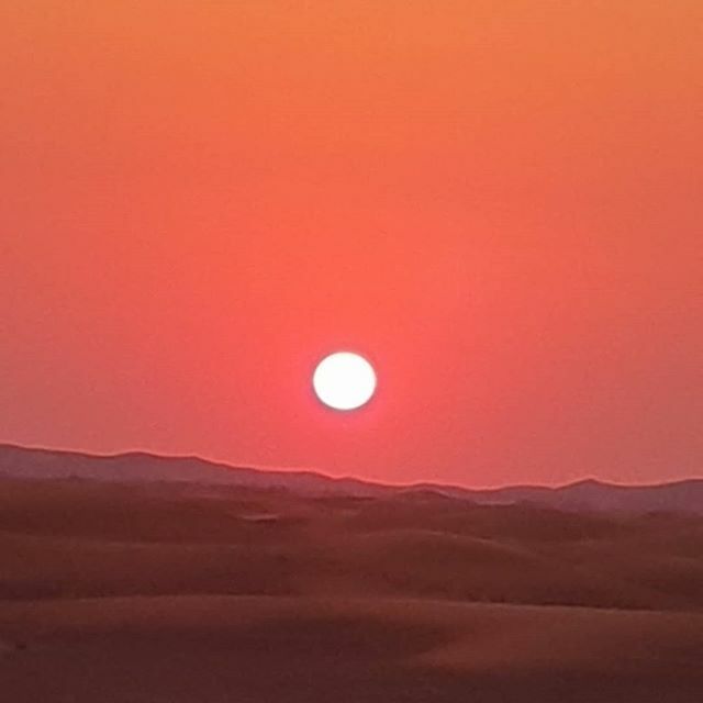 kemsies's tweet photo. For a moment I thought I'm back on Tatooine.

#starwars #skywalker #desertcruise #sunset #dunes #dunebashing #jeeplove #jeep #jeepwrangler #nofilter https://t.co/SBRjPvxLpn https://t.co/93JgzCXQA3