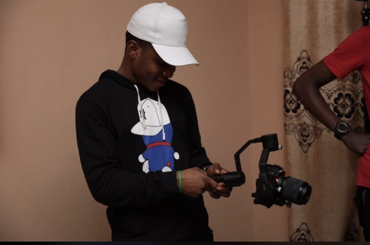 rawwestjp's tweet photo. End of d Decade Im a Content Creator (Motion Gphx &amp; Still, Editor, CinemaGphr, made my first film)
Nd we F&amp;$k Shiii Up, Not der yet but Im sure 2 b on d ladder already.
Still a work in progress 🌹
Nd still solving problems forever❤️
God Is the GREATEST‼️
(will review dis 2030)#RM https://t.co/2QEVzL83en