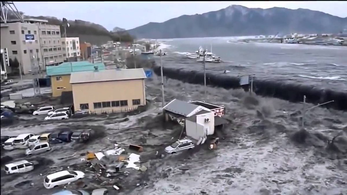 2⃣0⃣1⃣1⃣: Terremoto y tsunami de Japón. El 11 de marzo un terremoto de  magnitud 9.1 sacudió la costa oriental de Japón.Fue el más potente  registrado en la región.Las olas del tsunami llegaron, image size:1200x675