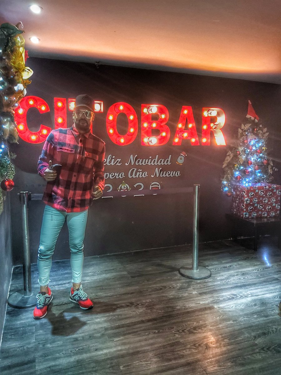 rj_rivas2's tweet photo. Encuentro Casual #CitoBar ♥️🍸 https://t.co/F8cz2LqJbX