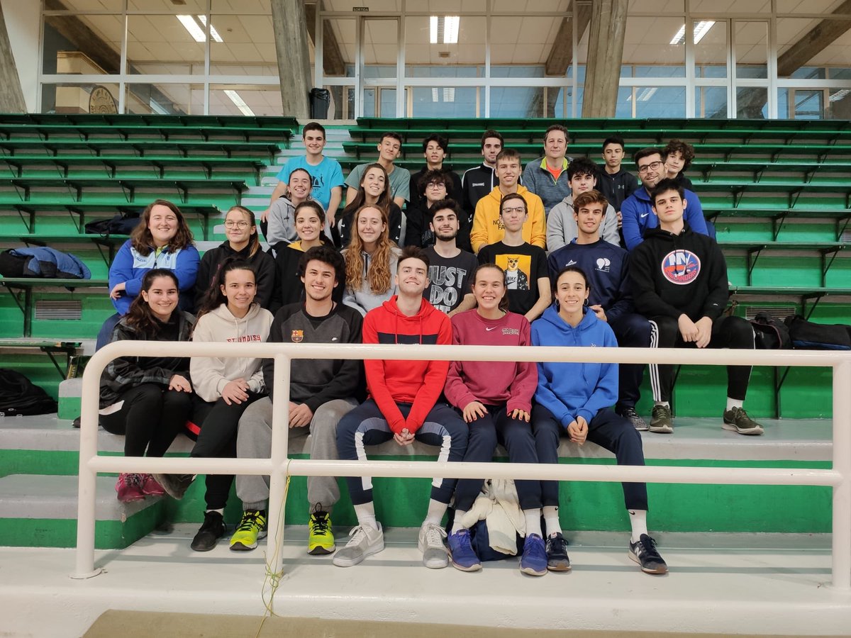 FCBQtecnic's tweet photo. FORMACIÓ | 📸 Cursos Intensius de Nivell 0 a Barcelona 🏀 https://t.co/TMdnx9F6yB
