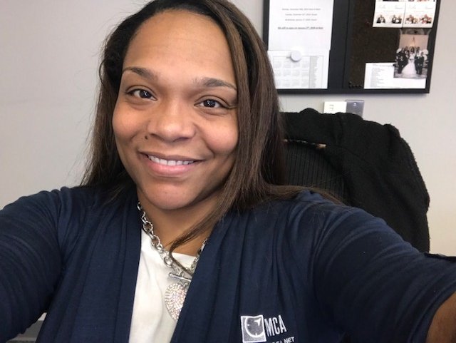 MetroCA_net's tweet photo. The last #MCAFamily Monday of 2019 and our team was representing! In the #Plymouth office, in the #HighlandPark office, and even at the Great Lakes Invitational in #Detroit (thanks Nate!) https://t.co/wrOEMGHUPK