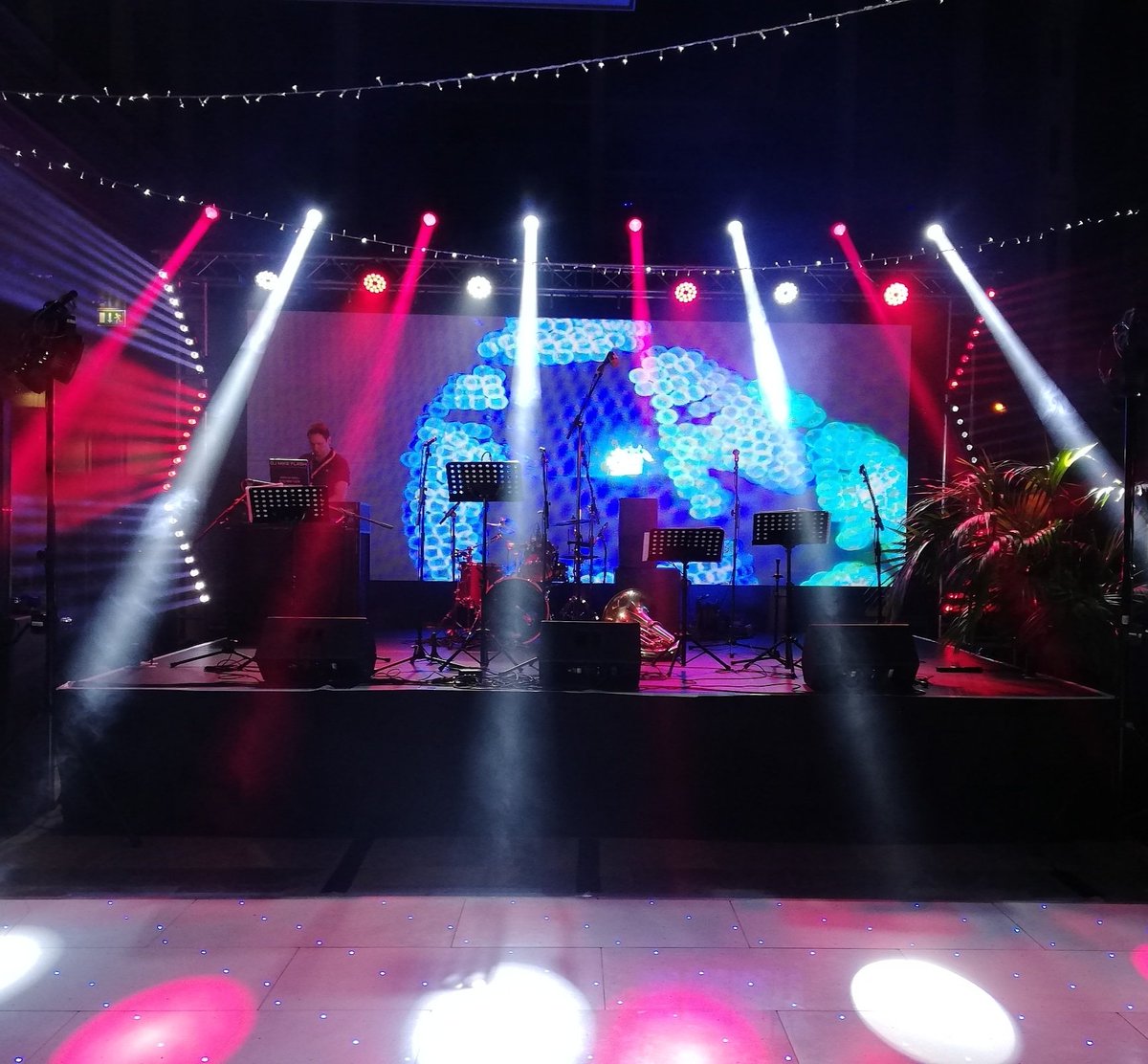 pa_hire_oxford's tweet image. #Full_Production #Sound_Hire #Lighting_Hire #Stage_Hire #Led_Screen_Hire #Sound_And_Light_Guys
