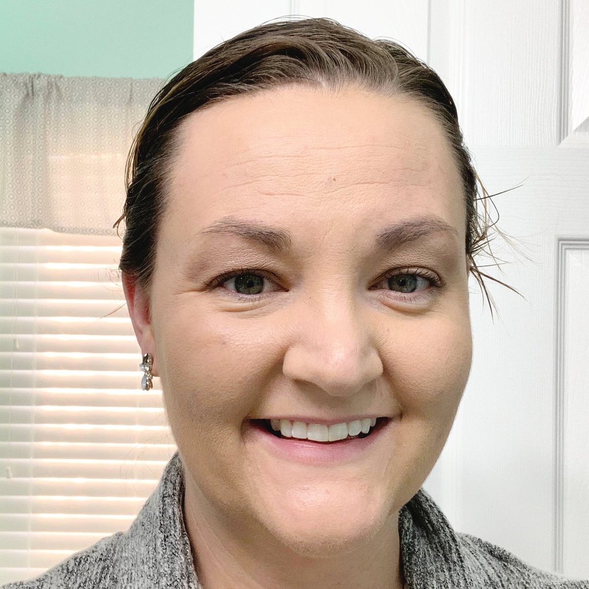 LauraT_Funk's tweet photo. These before and after photos are incredible! See how you can recharge your skin too with @imageskincare !
Read: https://t.co/Gguhs2dkFX
#ImagePartner https://t.co/RDtyusBvmh