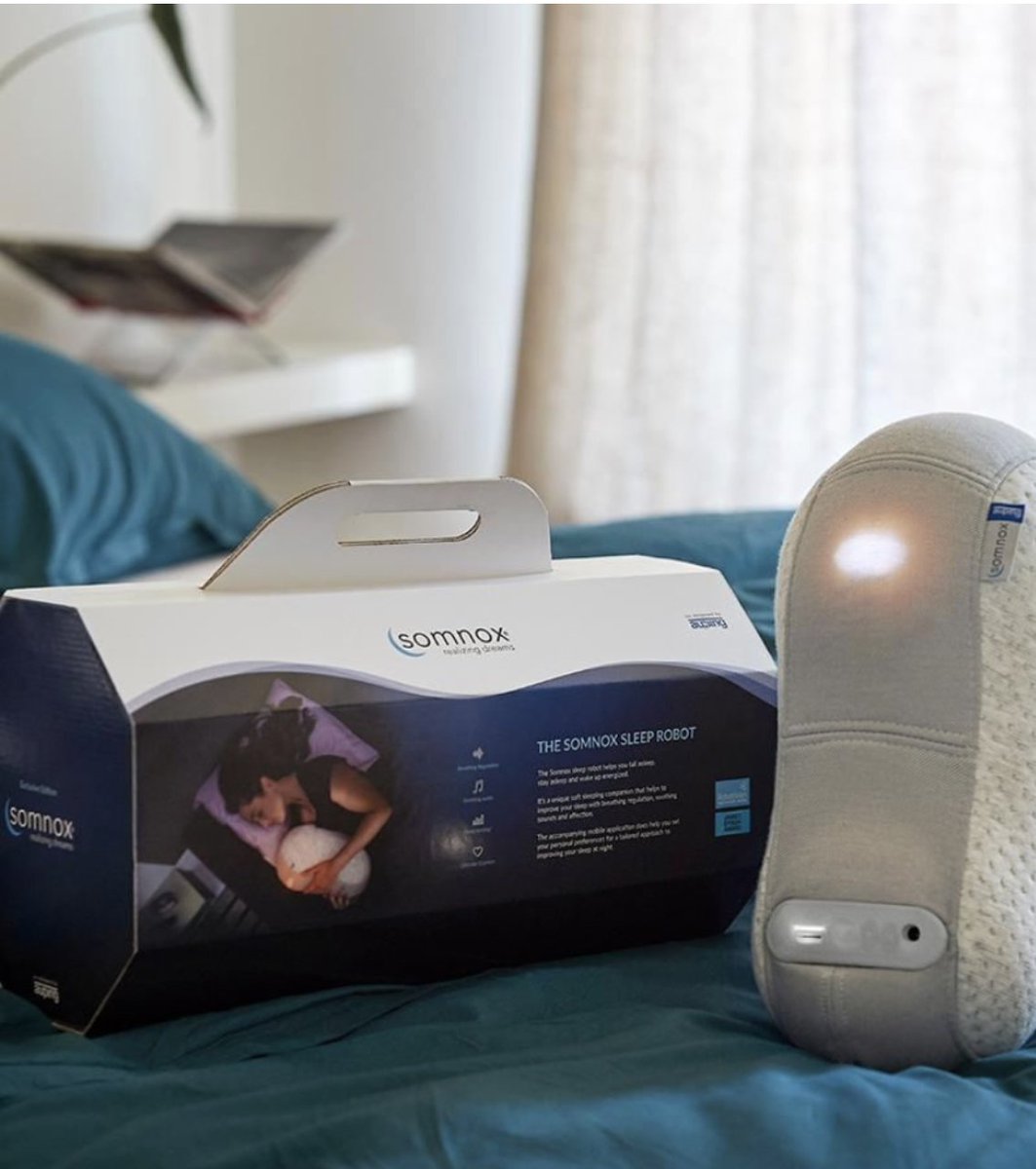 skiptiyourstuff's tweet photo. It's almost #2020 resolution time! This year, make your resolution better sleep! Treat yourself to some deep zzz’s w/ a Somnox. You'll sleep longer, deeper &amp; wake up more refreshed. DEMO a Somnox Sleep Robot w/ Skipti today. See more at https://t.co/RVYQDxyAMy  #12DaysofSkipti https://t.co/IpvdzY0EZz