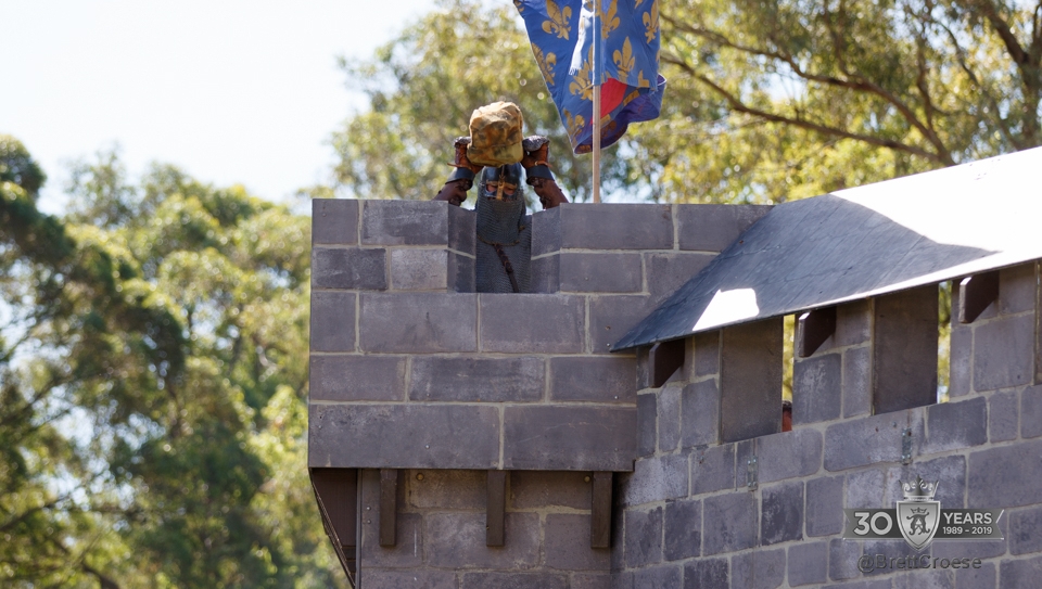 AbbeyMedieval's tweet photo. Protect the Castle!
📷- Brett Croese

#ABBEY2020 #abbeymedievalfestival #ladyamanda #joust #visitmoretonbayregion #queenslandanyday #visitbrisbane #thisisqueensland #discoverqueensland https://t.co/btaOKWqHoH