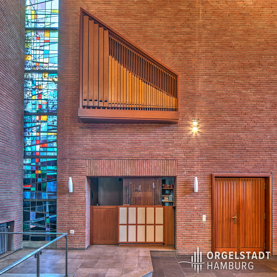 orgelstadthh's tweet photo. Orgel des Neuen Friedhofs Harburg / Eißendorf
Erbauer: Gebr. Hillebrandt, Altwarmbüchen
Baujahr: 1966
Registeranzahl: 8
Werke: 1 Manual und Pedal

https://t.co/bfMukA0OX5 
Foto: Alexander Voss

#orgel #orgeljahr #orgelbau #orgelmusik #friedhof #harburg #eißendorf https://t.co/HOAObz29PJ