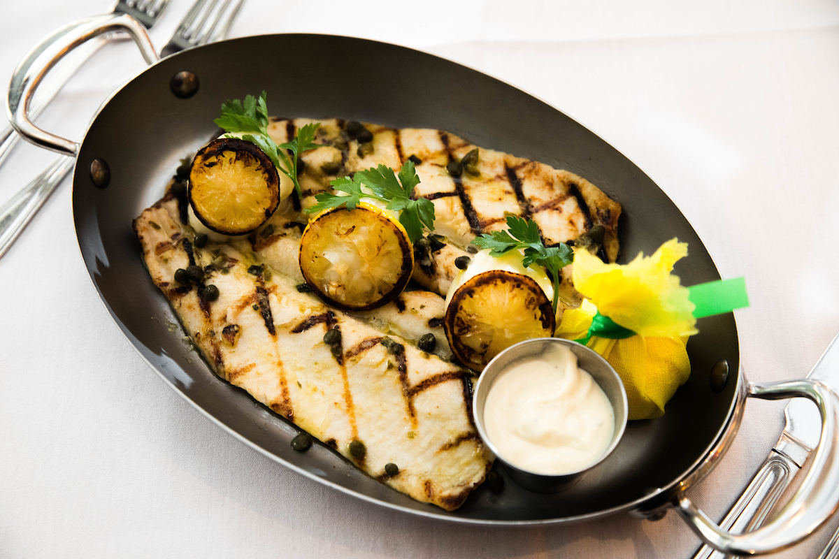 Today is the last day to get your Lettuce Entertain You Holiday Bonus! Purchase $100 in gift cards and receive a $25 bonus for yourself. Click here to get yours: bit.ly/2SL7vhv