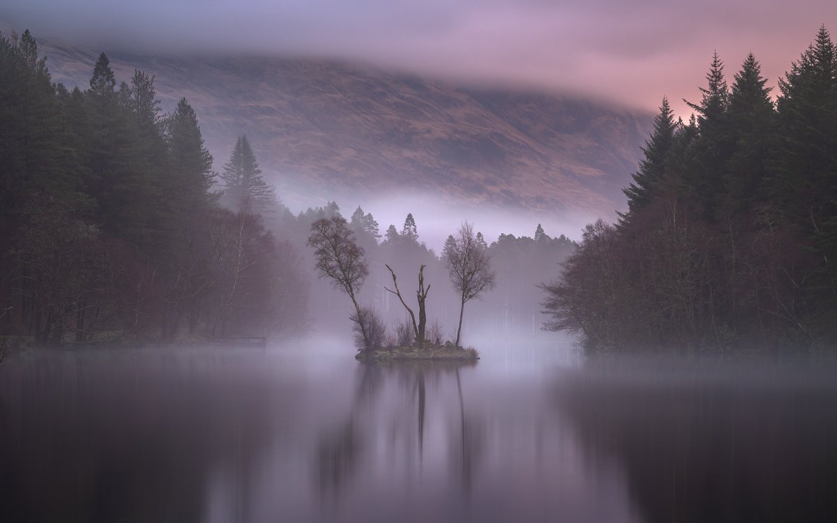 Jay_B_Photos's tweet photo. It's been an exciting year photography-wise. I've not managed to get out for the last few weeks, but here are four of my favourites from the year. I hope you all have had a wonderful Christmas and I wish you all the best for 2020! 🙂 https://t.co/g5A230M4lI