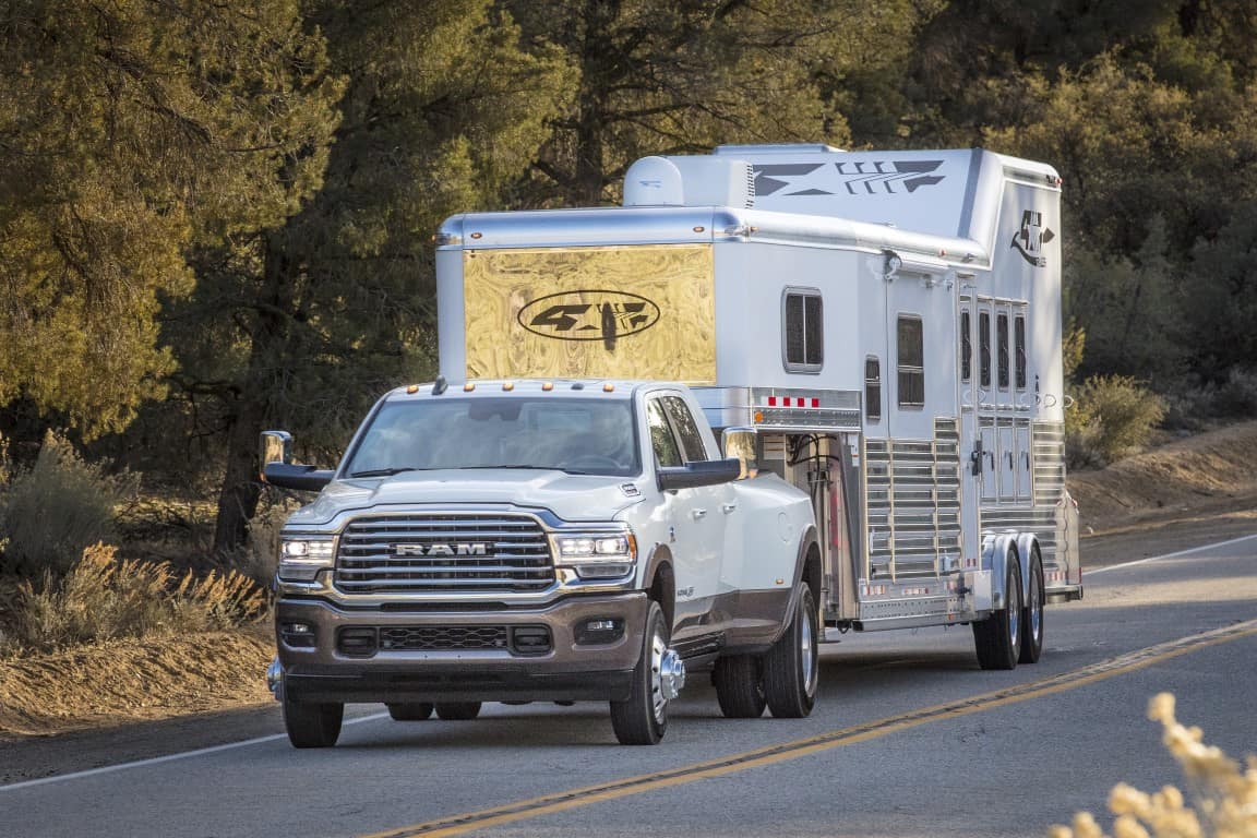 Benna_CDJR's tweet photo. The Ram Heavy Duty #Pickups are #MotorTrends #TruckOfTheYear!
https://t.co/x4Ibb1DQIK
#SuperiorBlog #MondayMotivation #RamPickUp #SuperiorCDJR #SuperiorChryslerDodgeJeepRam #Ram #Superior https://t.co/AEY5UKU4jz