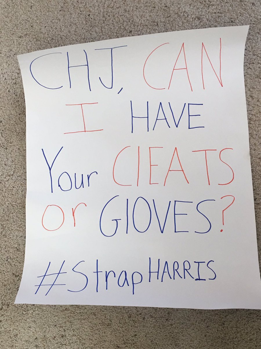 MileHighRacks's tweet photo. Was at th @broncos game yesterday and was hoping to meet @ChrisHarrisJr before his possible last game in Denver. Any way we could make that happen #broncoscountry ? CHJ has been my favorite player and no one compares to his game! Will be a fan no matter where he lands https://t.co/48fbwZ17cm