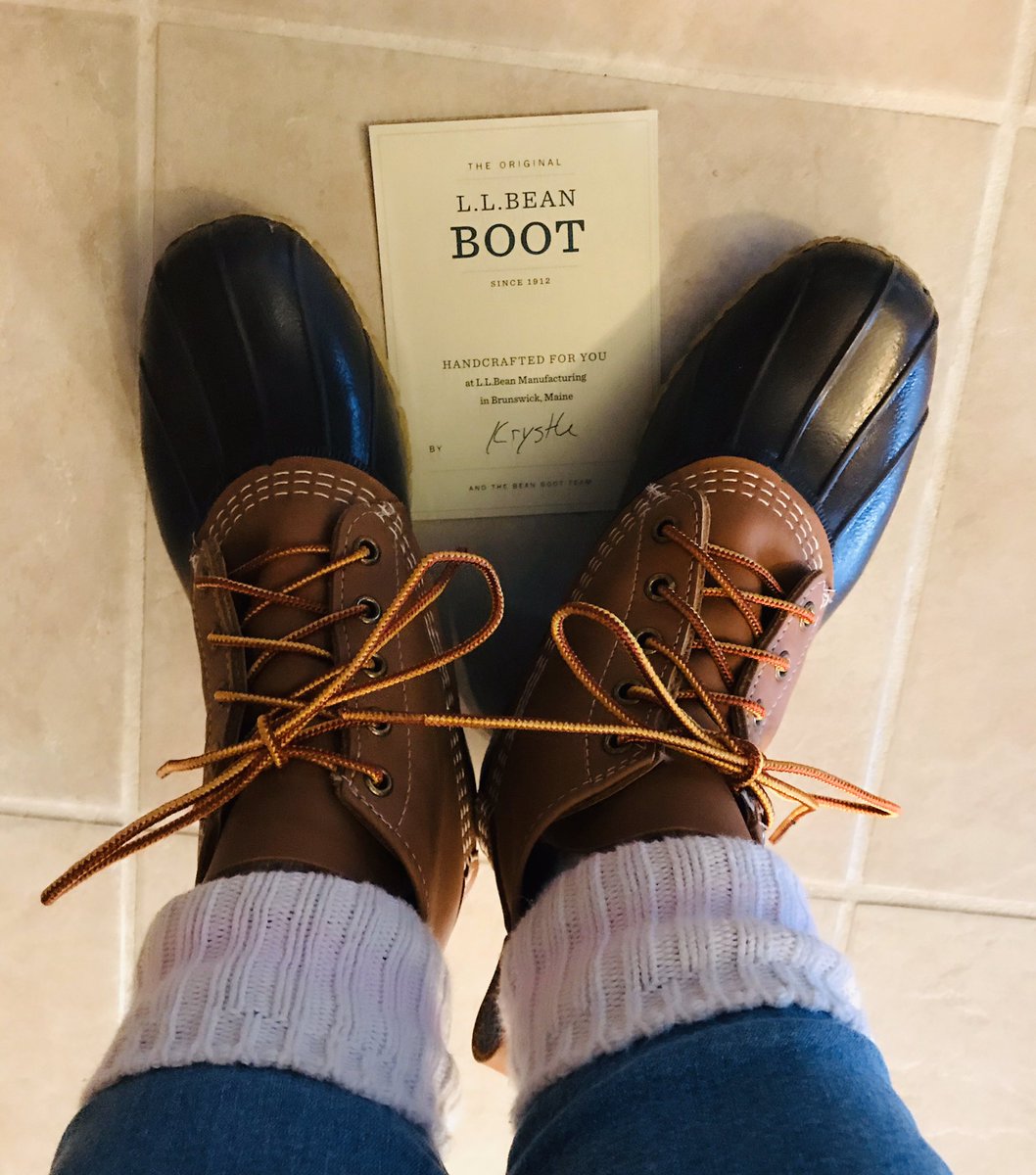 AprilPhillips2's tweet photo. Thank you Krystle for my wonderful new boots! @LLBean #beanboot https://t.co/sUZr0fkJgv