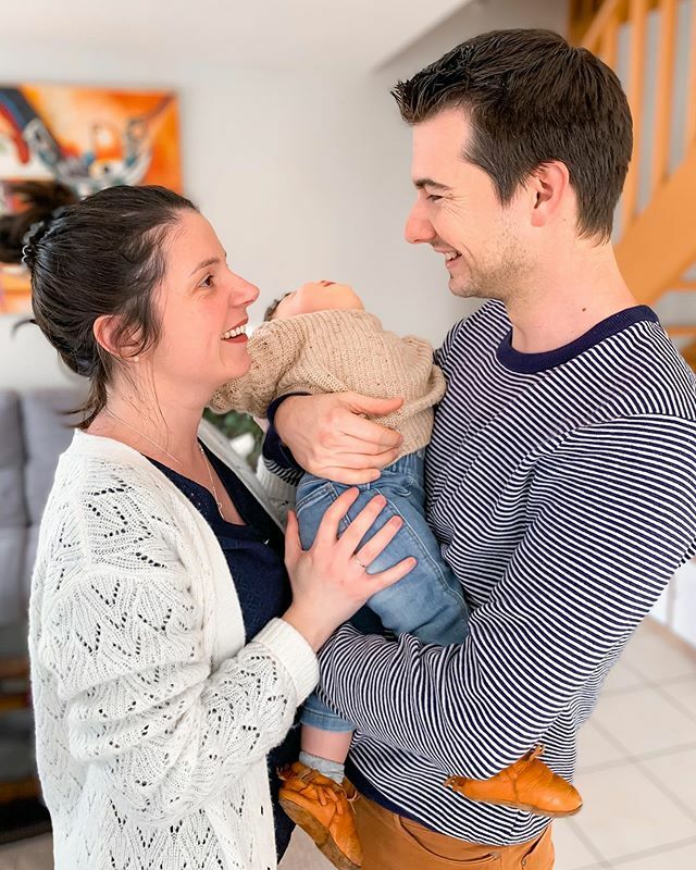 melogommette's tweet photo. Meilleur souvenir de 2019 : notre bébé d’amour ❤️ Un vrai clown comme son papa ! Et surtout un vrai rayon de soleil dans cette année si triste pour moi ... ✨
#photobylgdm #twittermelogommette #family #mafamille #jeunesparents #instaparents #babyboy #… https://t.co/aPTfOgtBDi https://t.co/o4aL1d2aKt