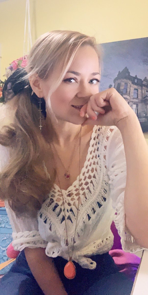 Hey 😏