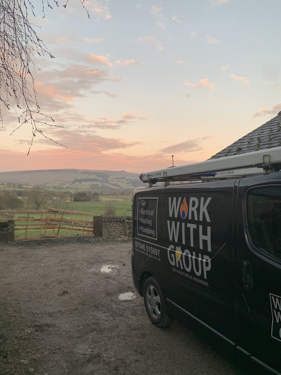 workwithgroup's tweet photo. Stunning 😊
#WorkWithGroup #GoodWithGas #Sheffield #sheffieldissuper #Castleton #PeakDistrict #BoilerRepair https://t.co/7LzUYK1fIm