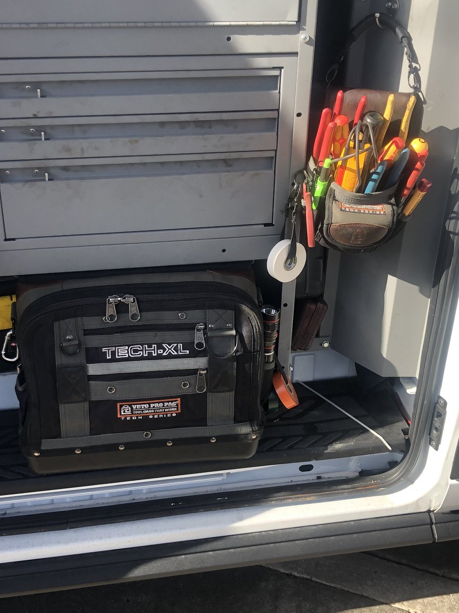 CurtisRickard's tweet photo. Love this set up. But I am thinking about an up-grade to the tb4. The tb4b is a little to big for what I do. Electrician/Industrial Maitenance Tech. #WorkBetterWithVetoProPac https://t.co/aMd36LeNLq