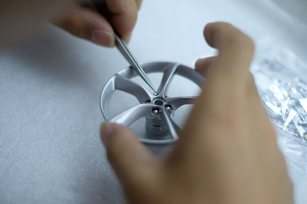 amalgamofficial's tweet photo. We documented the build process to allow a you all look behind the scenes at how our talented model makers make these extraordinary replicas. #Ferrari #FerraiMonza #SP1 #SP2 #MonzaSP1 #MonzaSP2 #FerrariMonzaSP1 #FerrariMonzaSP2 #IconaSeries #Icona #BehindTheScenes #ModelMaking https://t.co/j1Loxq4CaG