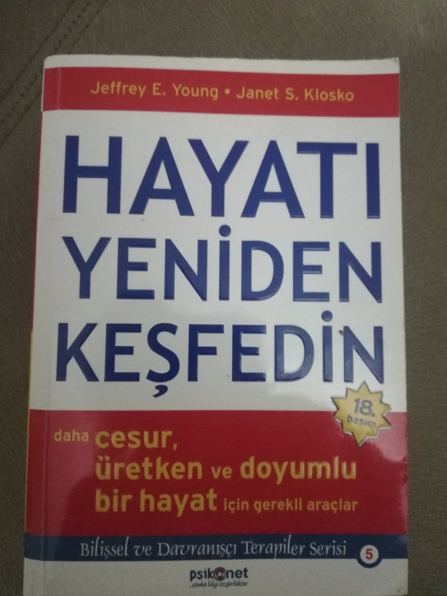 #ikizcedeherkesokuyor "İlim ilim bilmektir
İlim kendin bilmektir
Sen kendini bilmezsin
Ya nice okumaktır..."