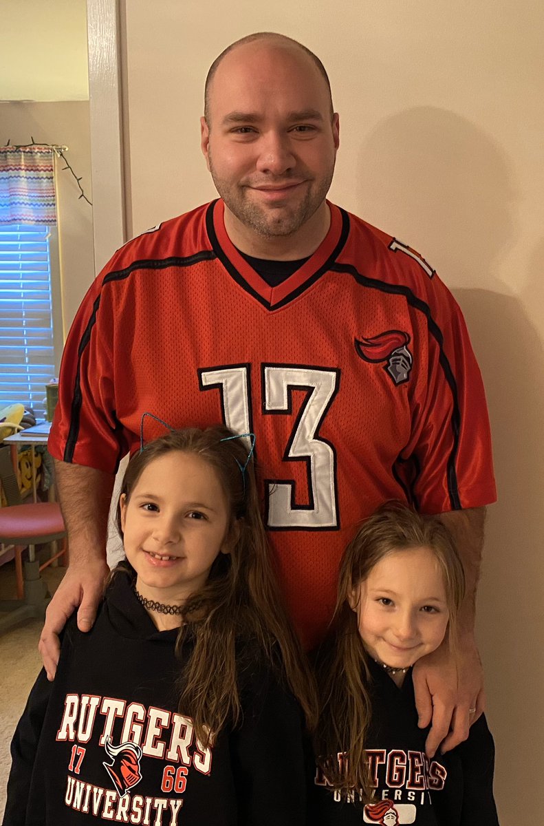 ProfDavidWalker's tweet image. We are very excited here for Coach Schiano’s return to Rutgers and the upcoming season! I’m a proud alumni here! @GregSchiano @RFootball @RutgersU #RUnation #CHOPnation