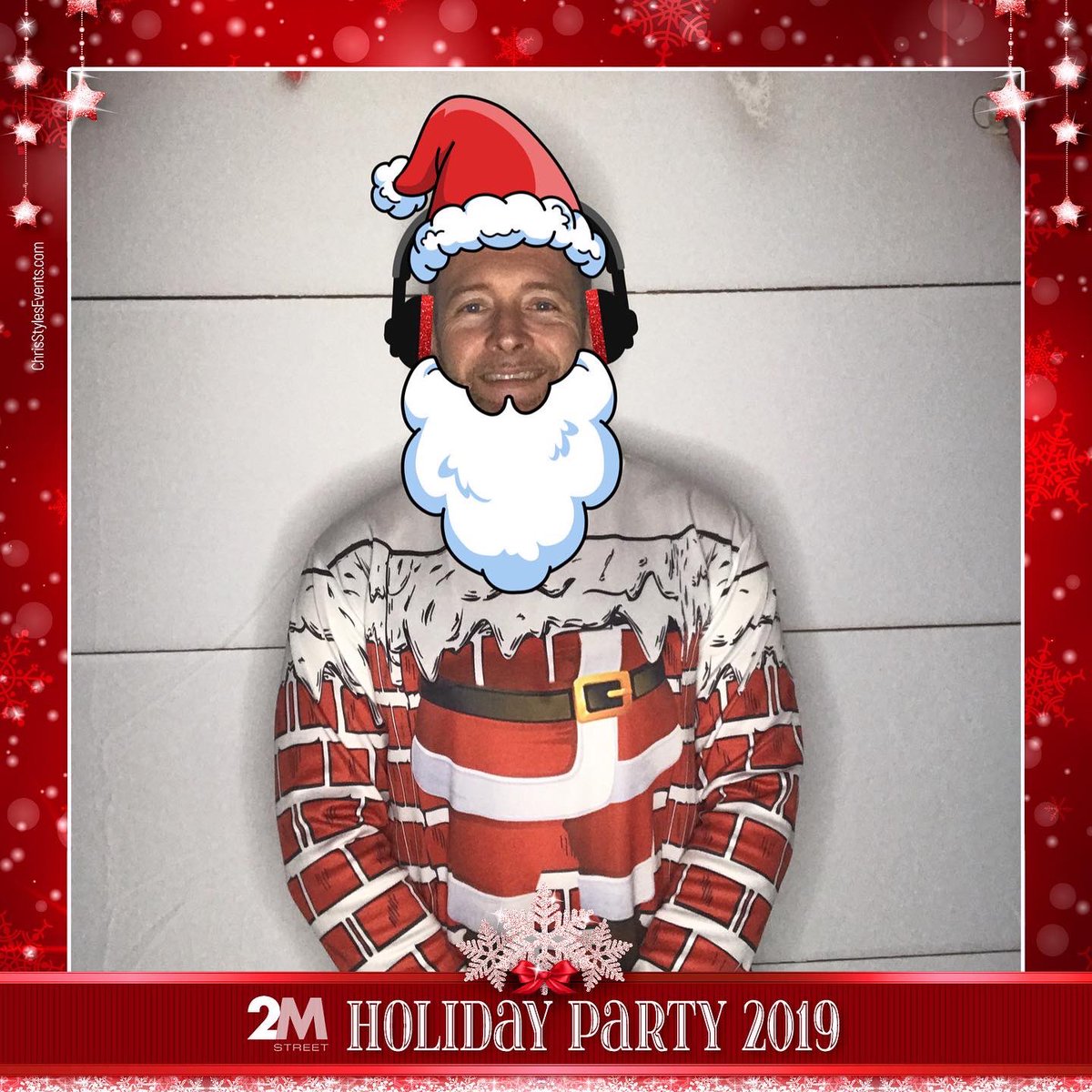 2MStreet's tweet photo. We hope you enjoyed this Holiday Season just as much as we did! 

Our 2M community makes this time of year so special. 😊

#HappyHolidays https://t.co/PvDJQzvVuO